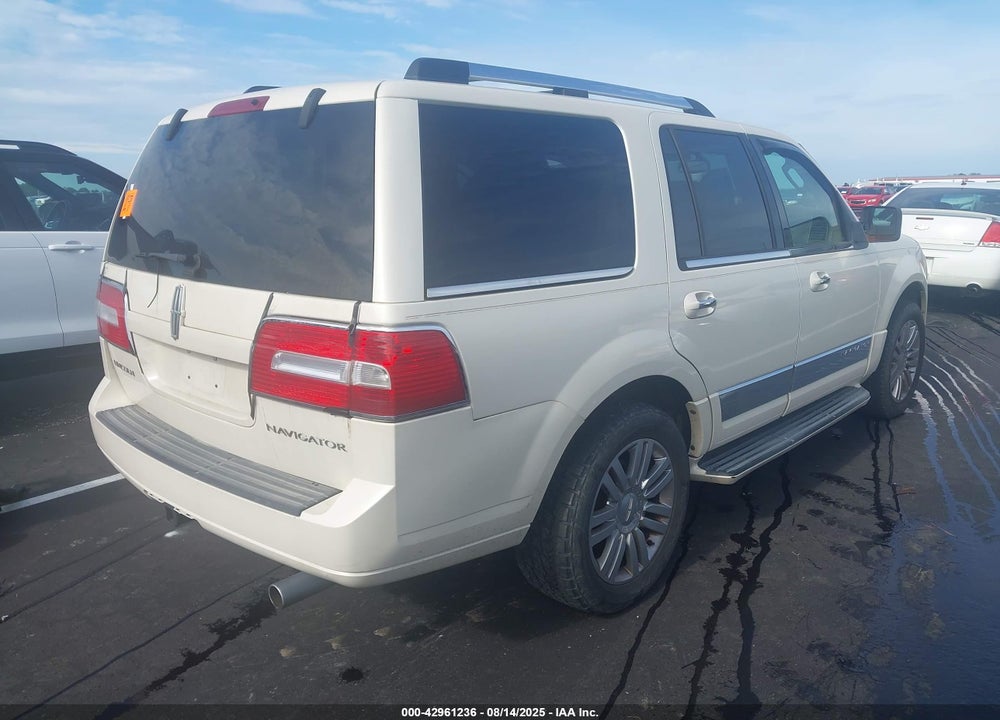 2008 LINCOLN NAVIGATOR VIN: 5LMFU27568LJ02076