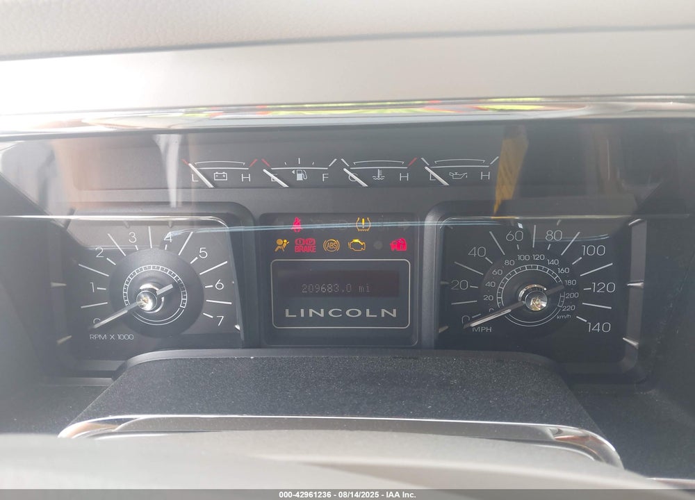 2008 LINCOLN NAVIGATOR VIN: 5LMFU27568LJ02076