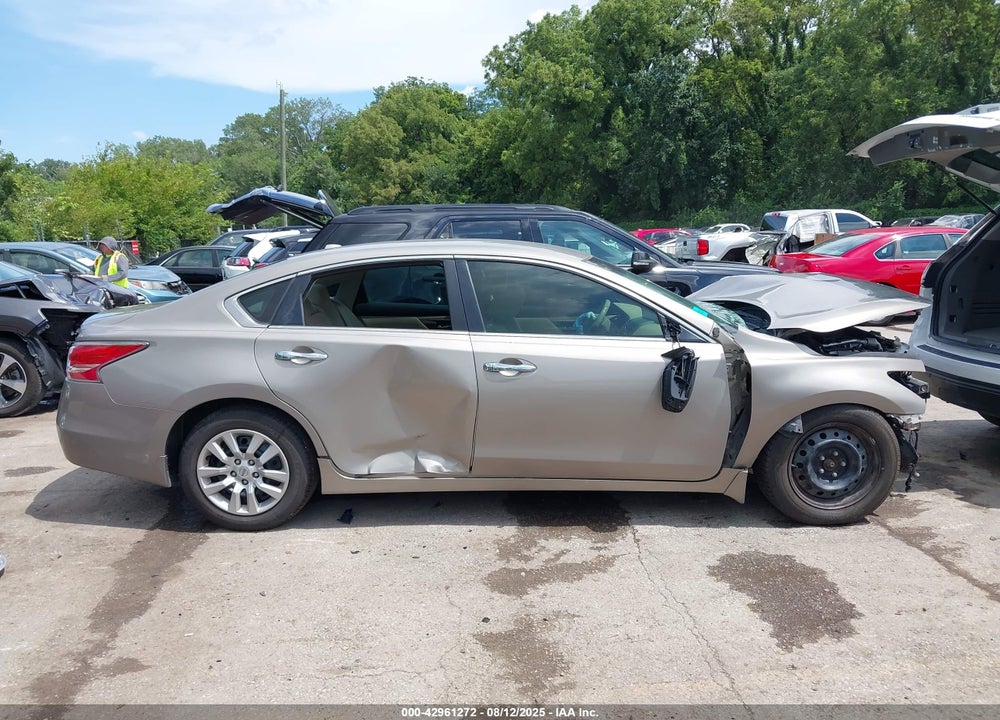 2014 NISSAN ALTIMA VIN: 1N4AL3AP0EN383057