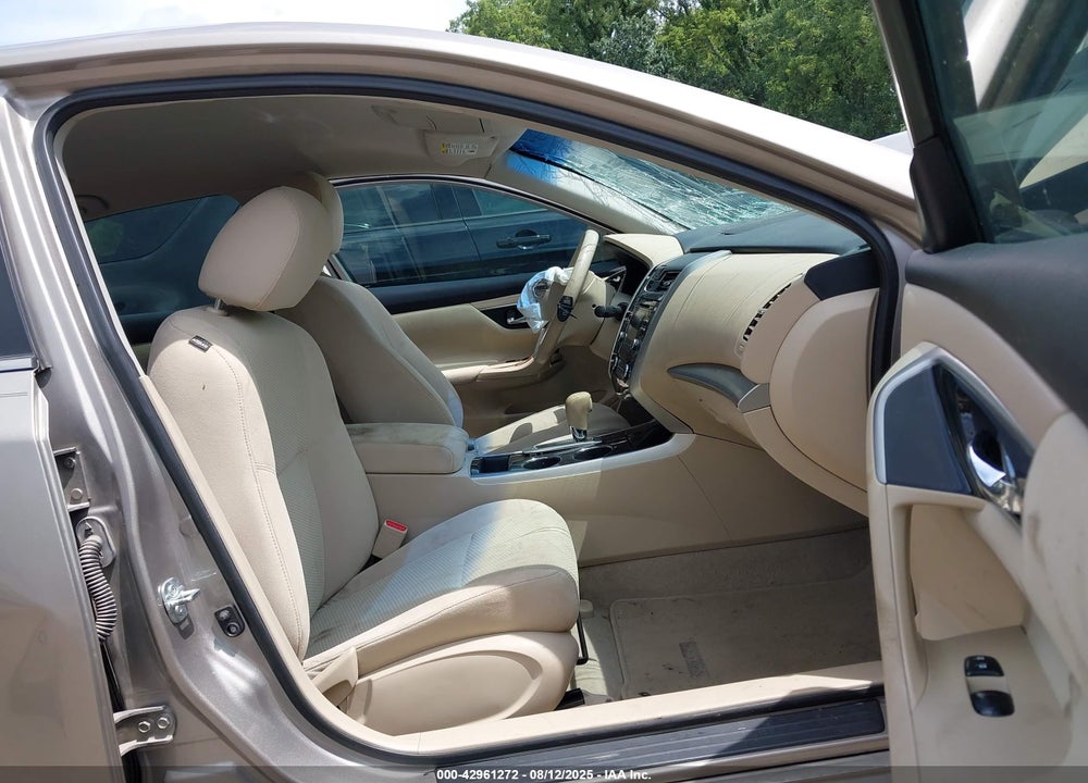 2014 NISSAN ALTIMA VIN: 1N4AL3AP0EN383057
