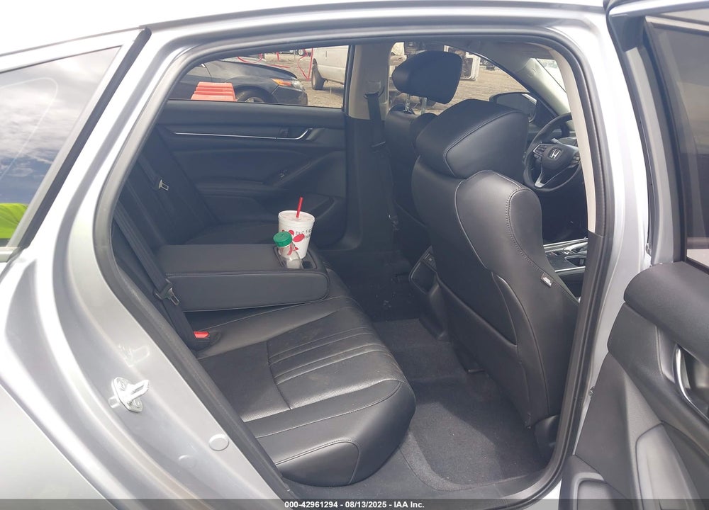 2022 HONDA ACCORD VIN: 1HGCV1F42NA080905