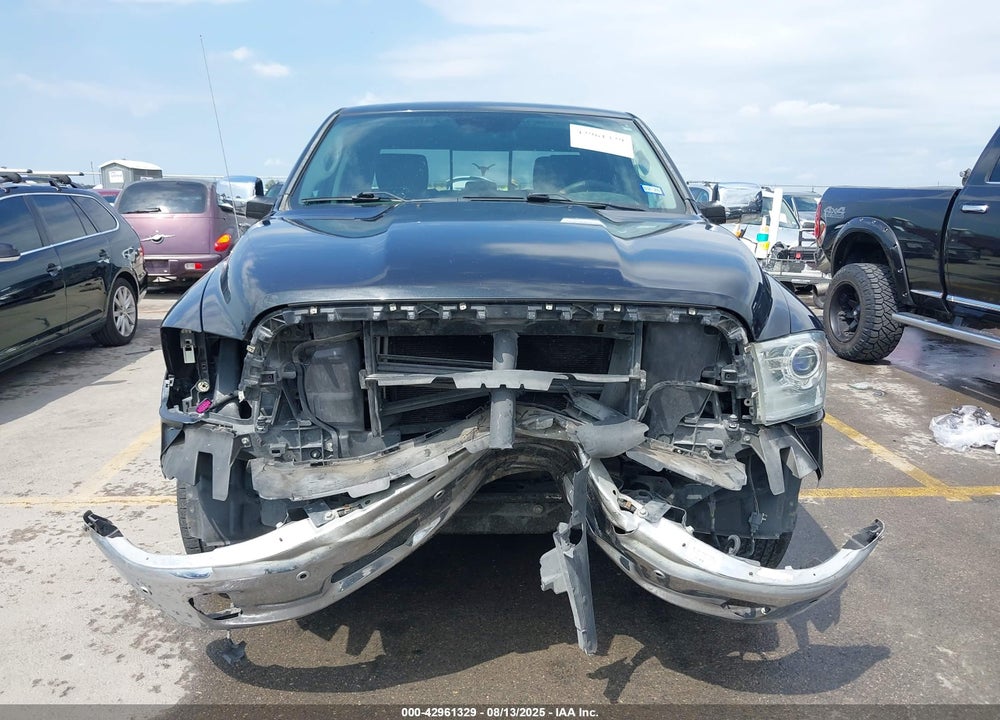 2016 RAM 1500 VIN: 1C6RR6NT3GS155201