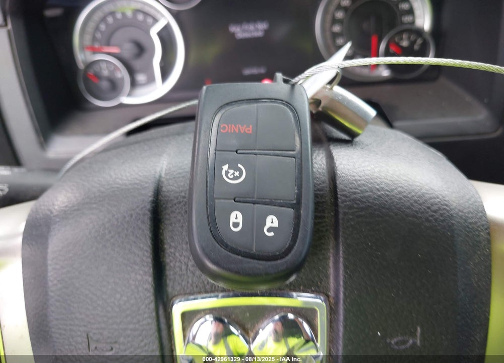 2016 RAM 1500 VIN: 1C6RR6NT3GS155201
