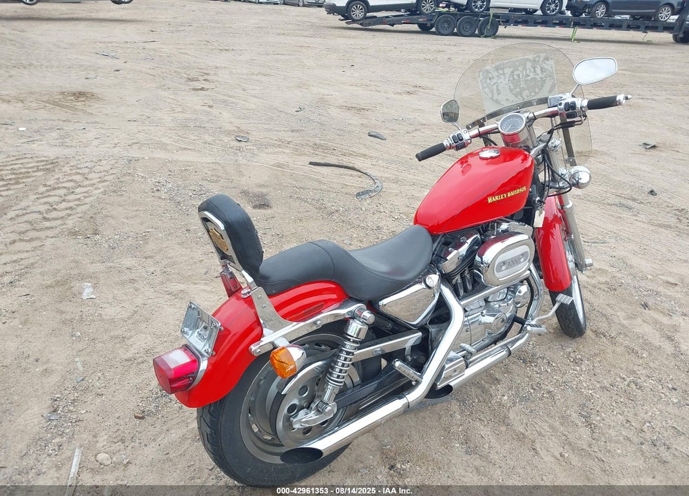 2000 HARLEY-DAVIDSON XL1200 C VIN: 1HD1CGP1XYK133611