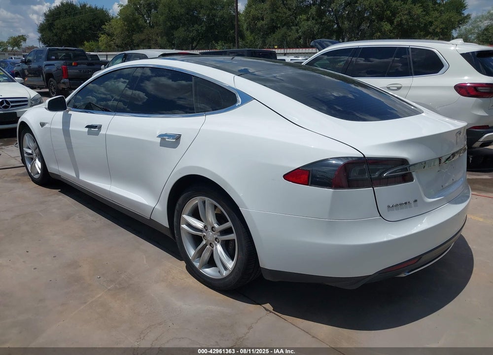 2013 TESLA MODEL S VIN: 5YJSA1AC5DFP12158