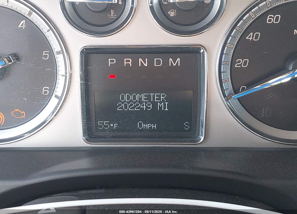2011 CADILLAC ESCALADE VIN: 1GYS4AEF5BR257003