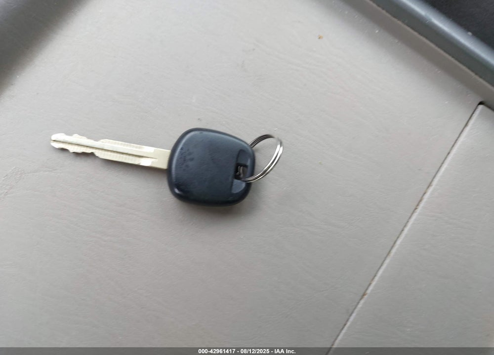 2008 TOYOTA SIENNA LE VIN: 5TDZK23C38S159848