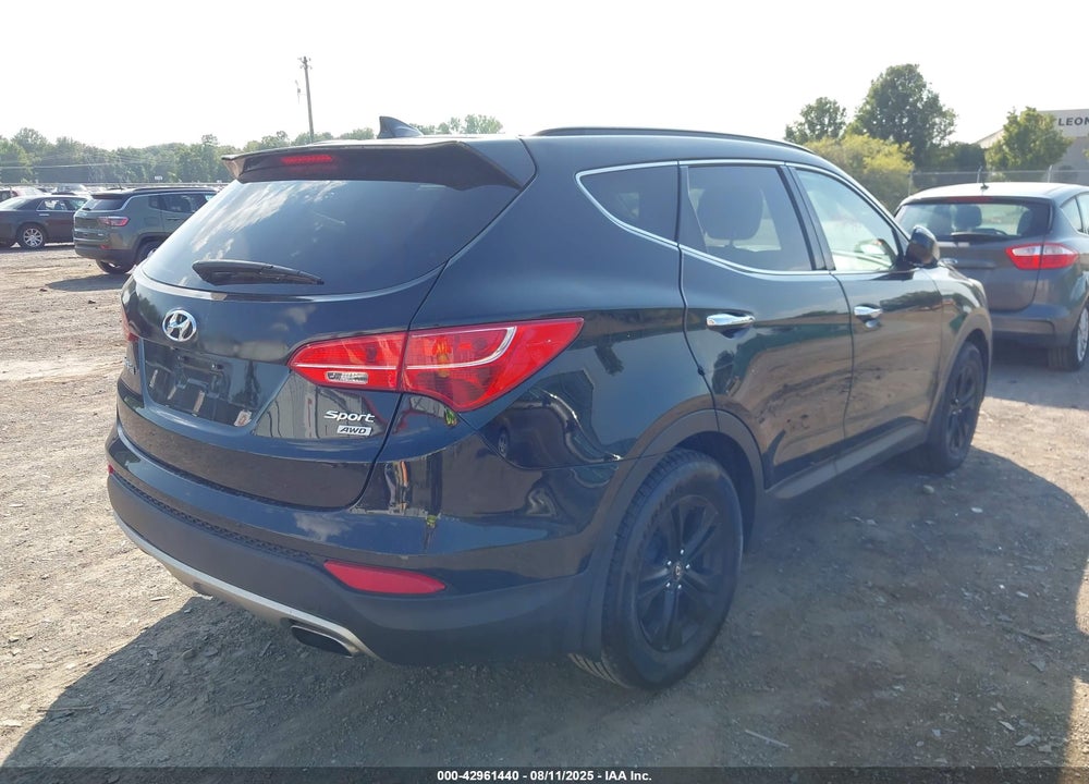 2014 HYUNDAI SANTA FE VIN: 5XYZUDLB4EG151019