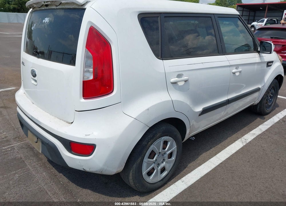 2013 KIA SOUL VIN: KNDJT2A5XD7760404