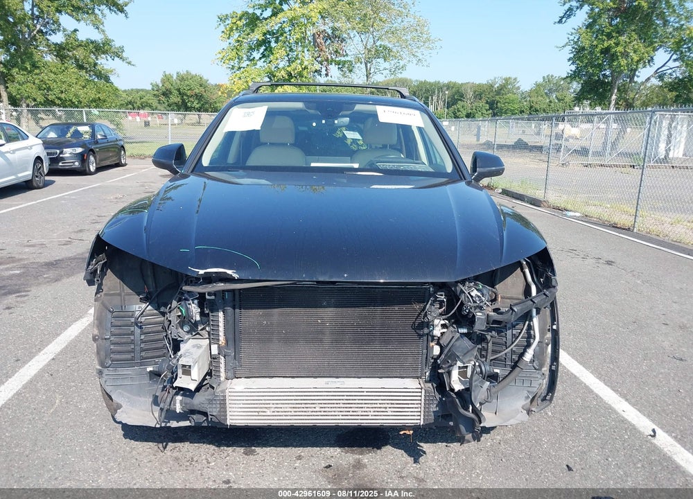 2021 AUDI Q5 VIN: WA1BAAFY7M2015589