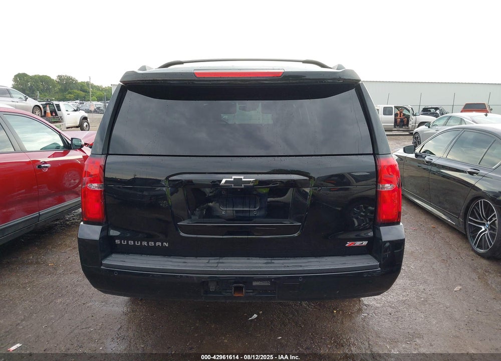 2017 CHEVROLET SUBURBAN VIN: 1GNSKHKCXHR250501