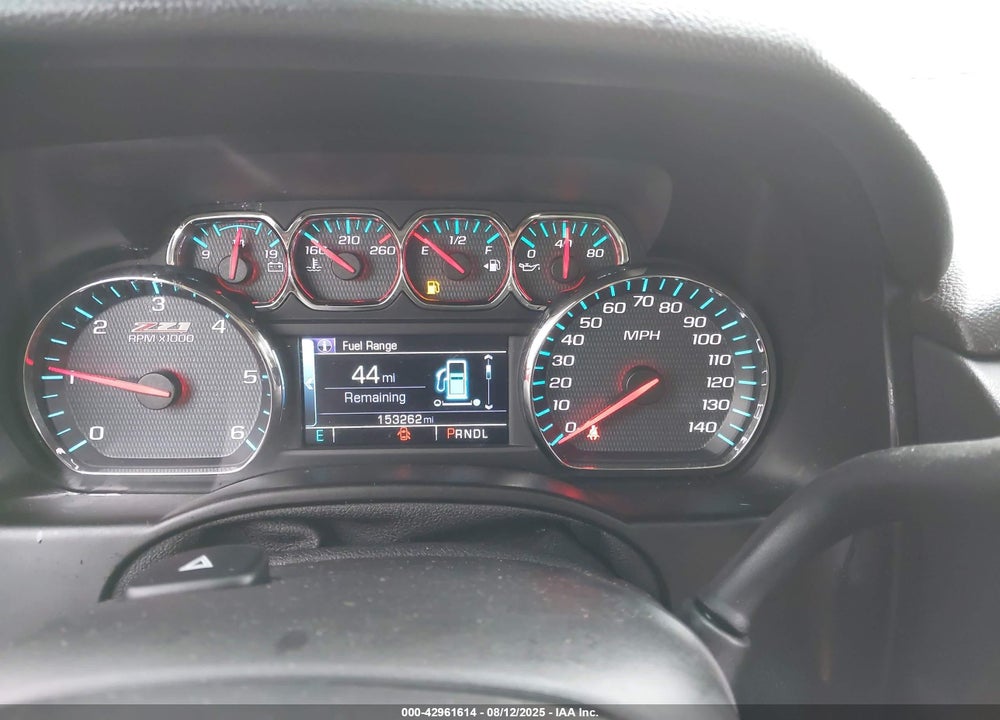 2017 CHEVROLET SUBURBAN VIN: 1GNSKHKCXHR250501