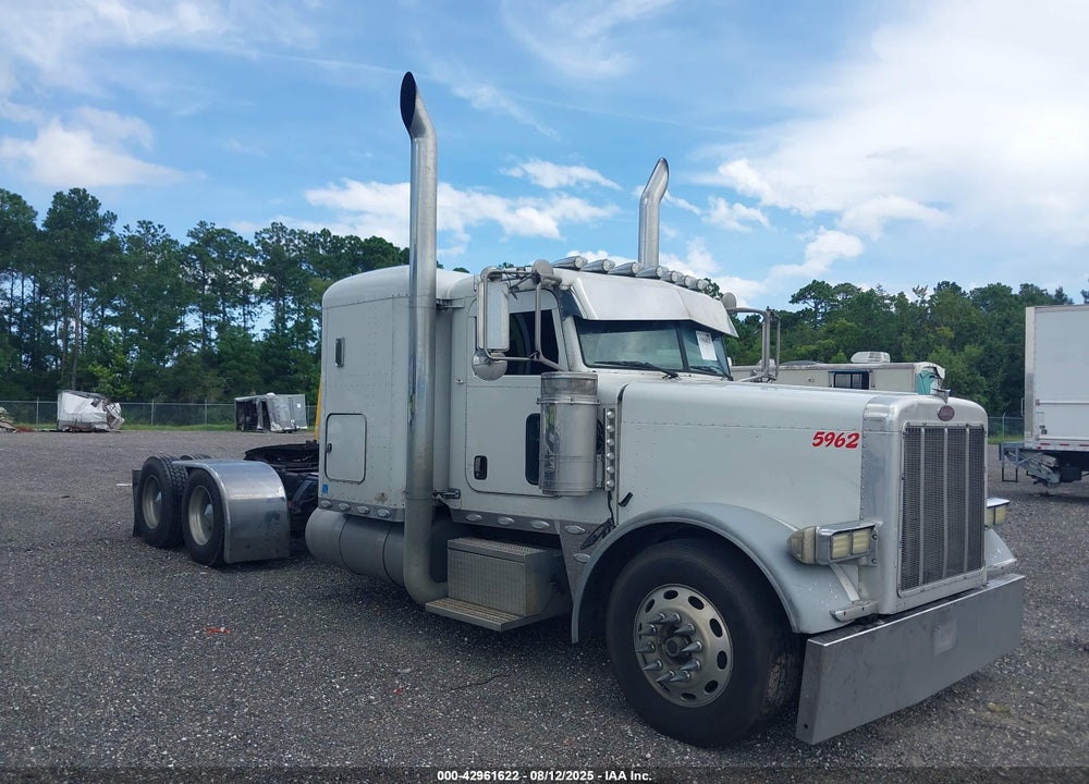 2007 PETERBILT 379 VIN: 1NP5D49X17D686594
