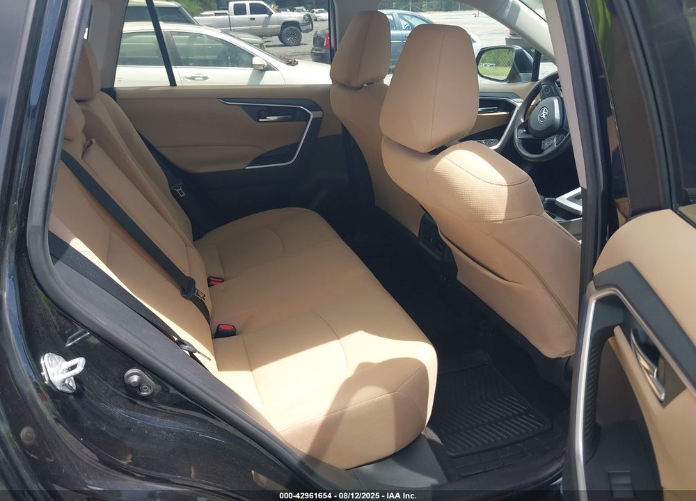2021 TOYOTA RAV4 VIN: 2T3P1RFV0MW200462