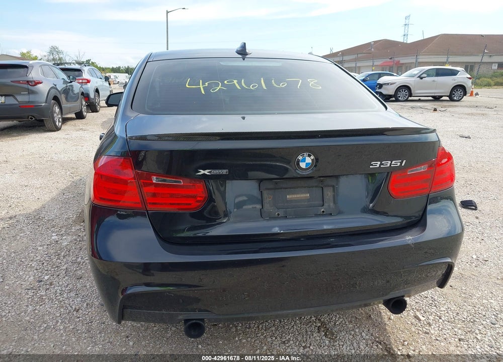 2013 BMW 3 SERIES VIN: WBA3B9G59DNR90228