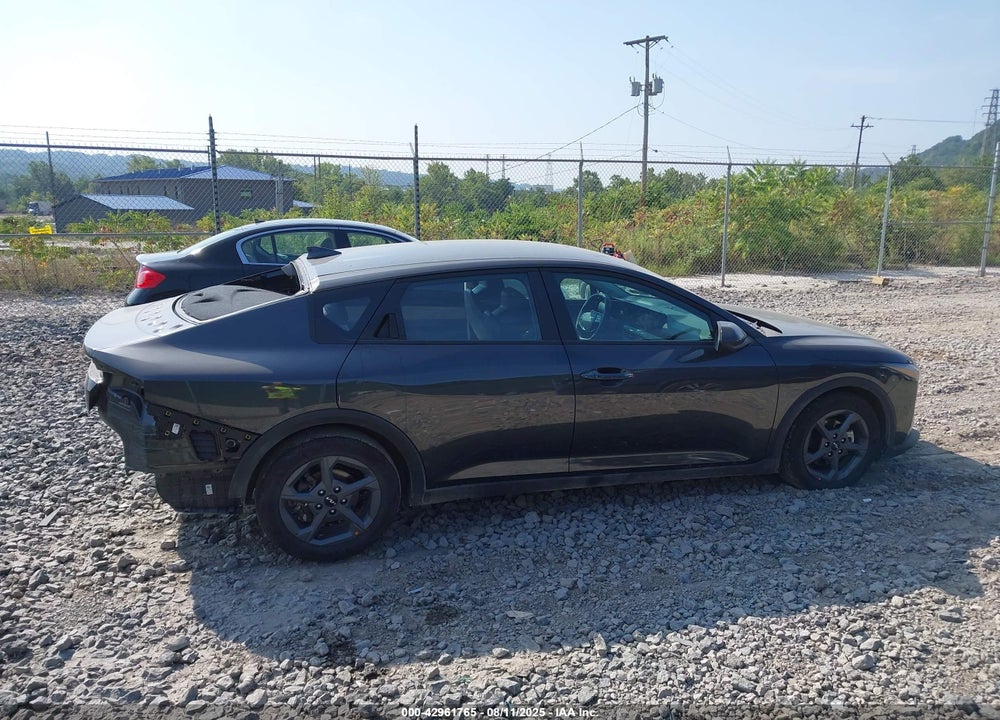 2025 KIA K4 VIN: 3KPFT4DE6SE023985