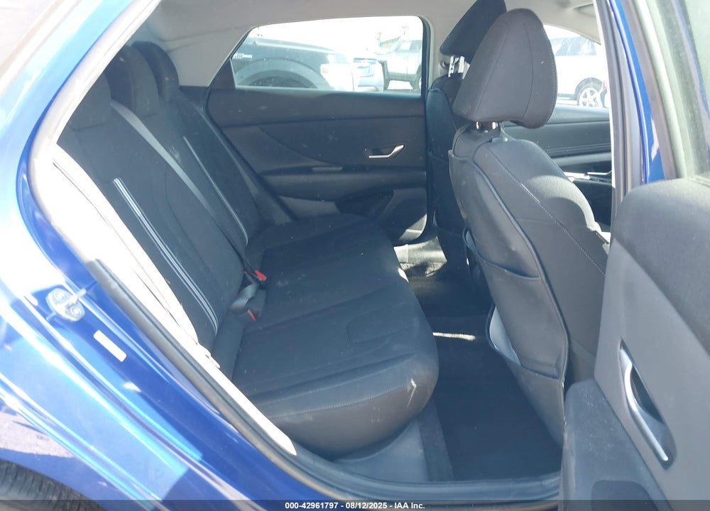 2023 HYUNDAI ELANTRA SEL VIN: KMHLS4AG6PU483034