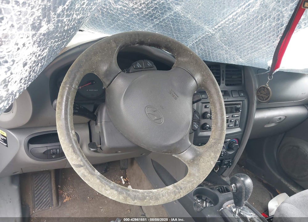 2004 HYUNDAI SANTA FE GLS VIN: KM8SC13D64U854666