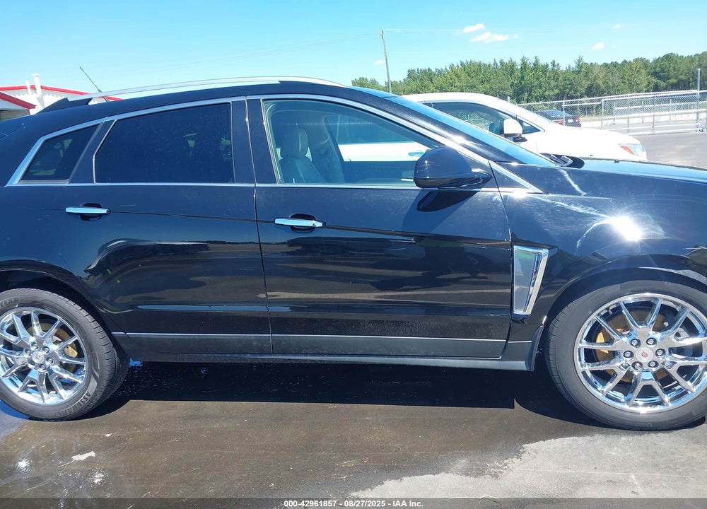 2013 CADILLAC SRX VIN: 3GYFNJE3XDS648376