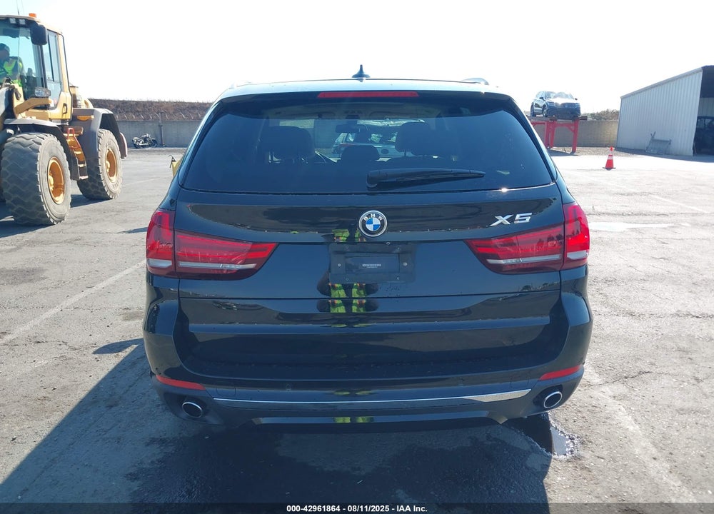2016 BMW X5 VIN: 5UXKR0C58G0P27563