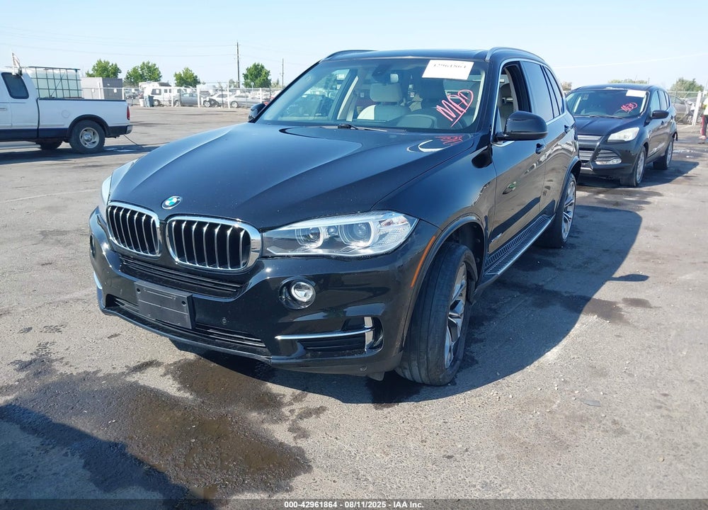 2016 BMW X5 VIN: 5UXKR0C58G0P27563