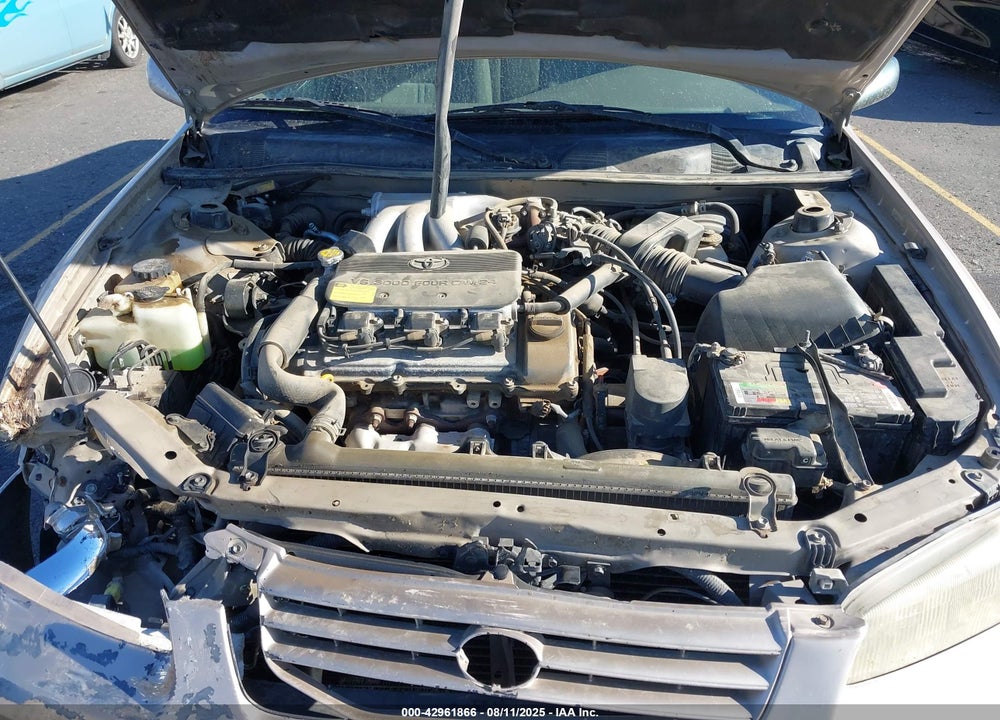 1999 TOYOTA CAMRY LE V6 VIN: 4T1BF22K3XU929681