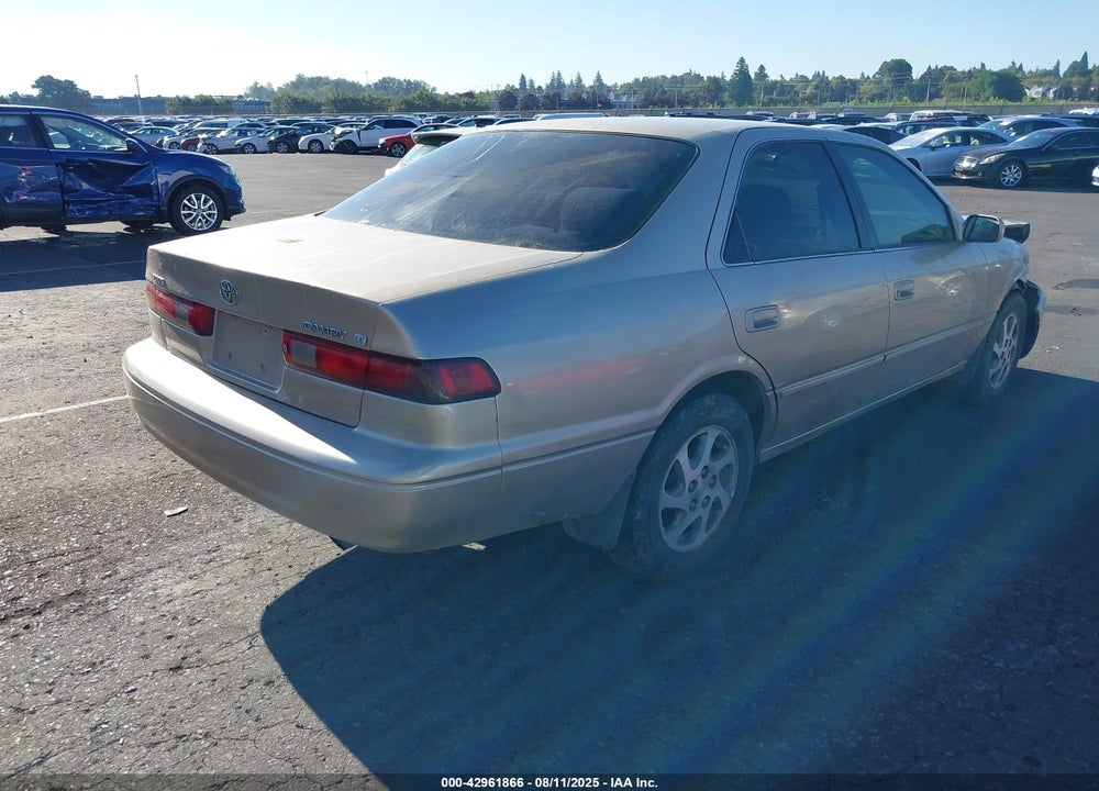 1999 TOYOTA CAMRY LE V6 VIN: 4T1BF22K3XU929681