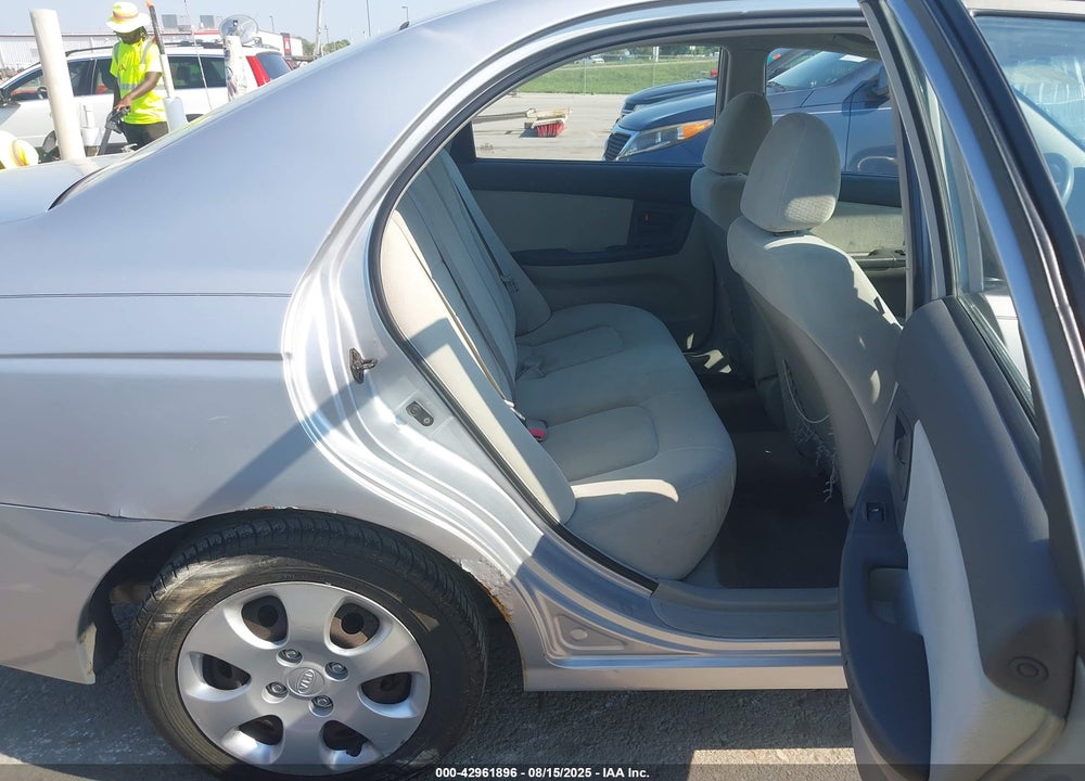 2006 KIA SPECTRA VIN: KNAFE121665309522