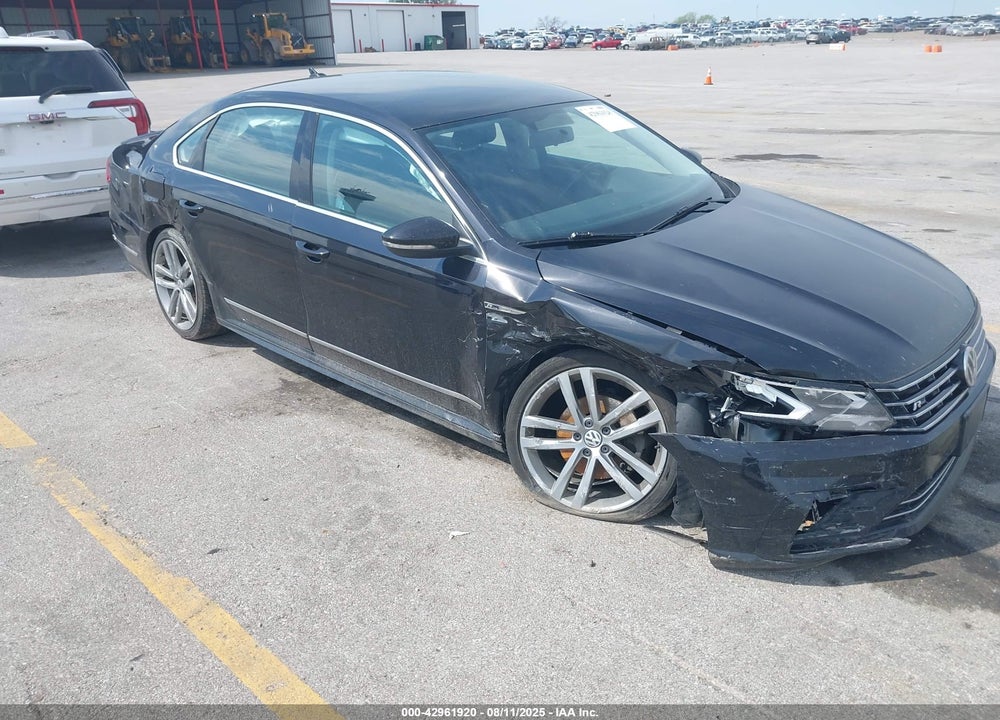 2017 VOLKSWAGEN PASSAT 1.8T R-LINE VIN: 1VWDT7A32HC075283