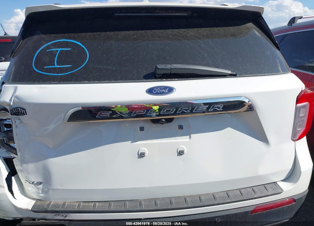 2022 FORD EXPLORER VIN: 1FMSK7DHXNGC18386
