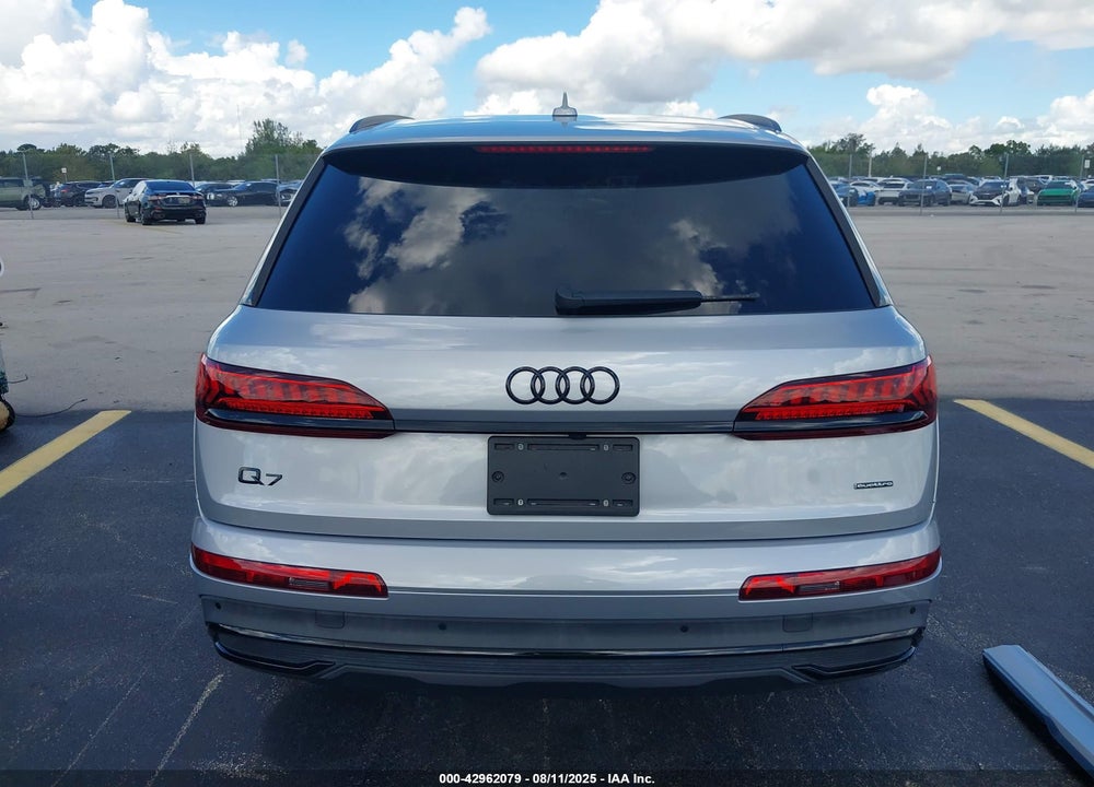 2022 AUDI Q7 VIN: WA1LXBF78ND008060