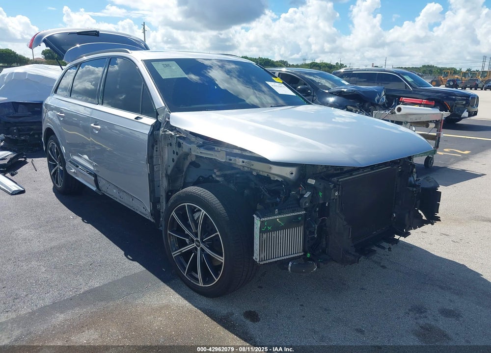 2022 AUDI Q7 VIN: WA1LXBF78ND008060