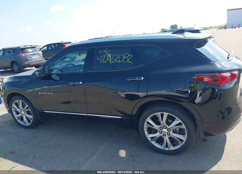 2019 CHEVROLET BLAZER PREMIER VIN: 3GNKBKRS8KS582015