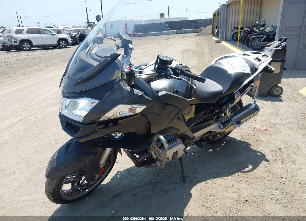 2012 BMW R1200 RT VIN: WB1044002CZW21443