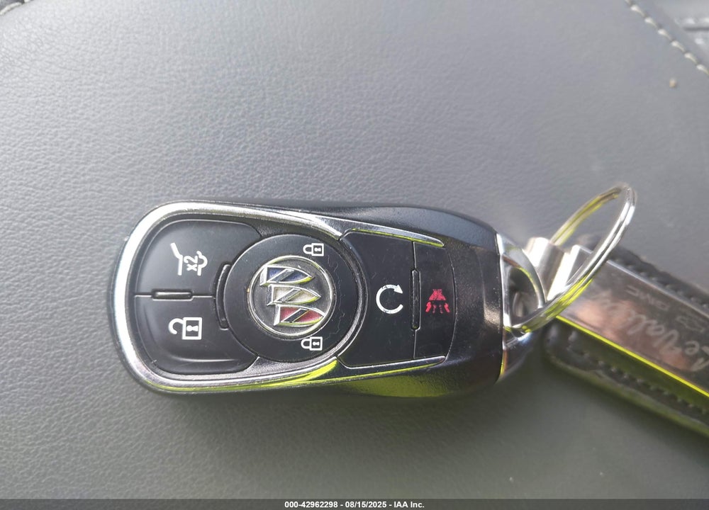 2021 BUICK ENCLAVE VIN: 5GAEVAKW3MJ218644