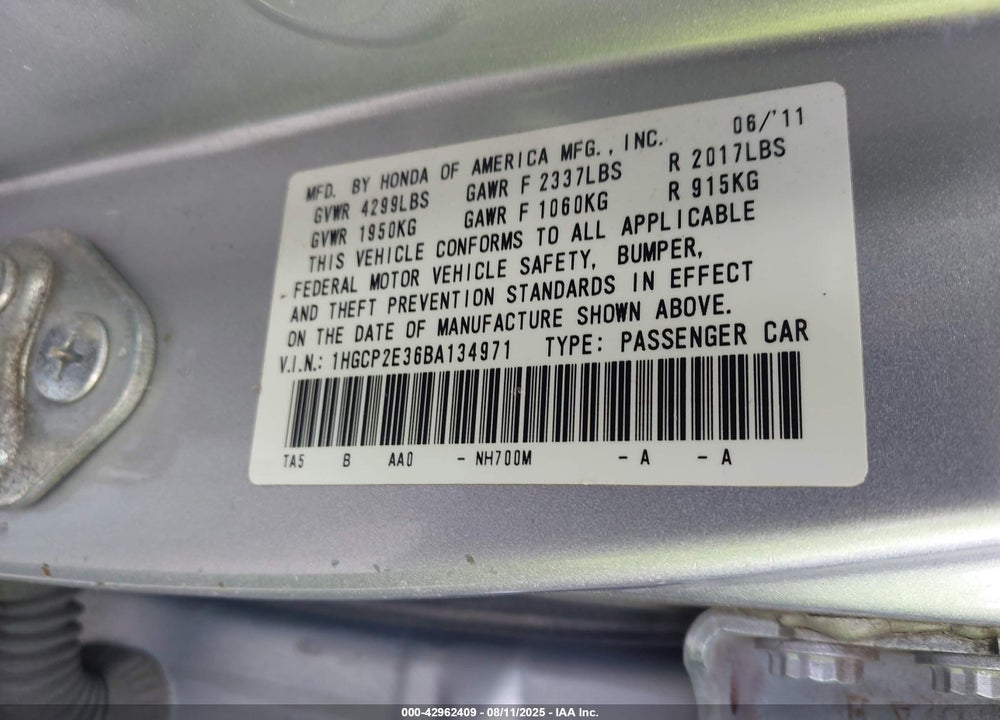 2011 HONDA ACCORD VIN: 1HGCP2E36BA134971