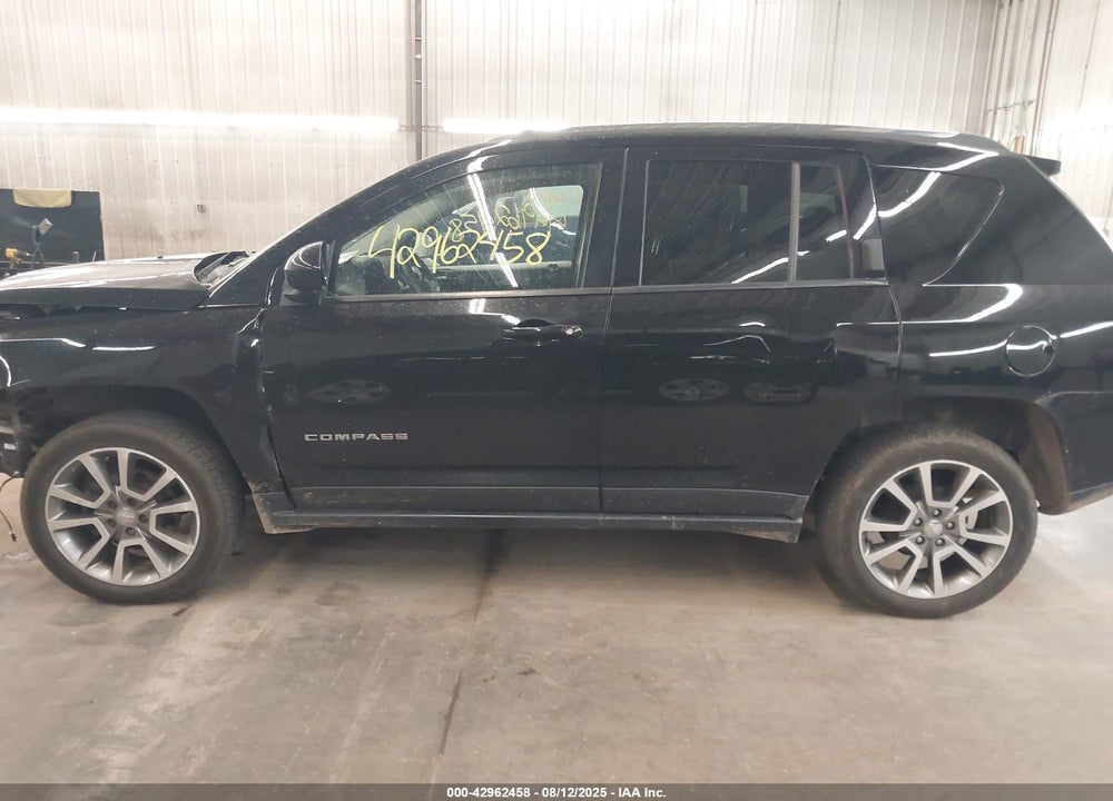 2016 JEEP COMPASS VIN: 1C4NJDEB3GD696568