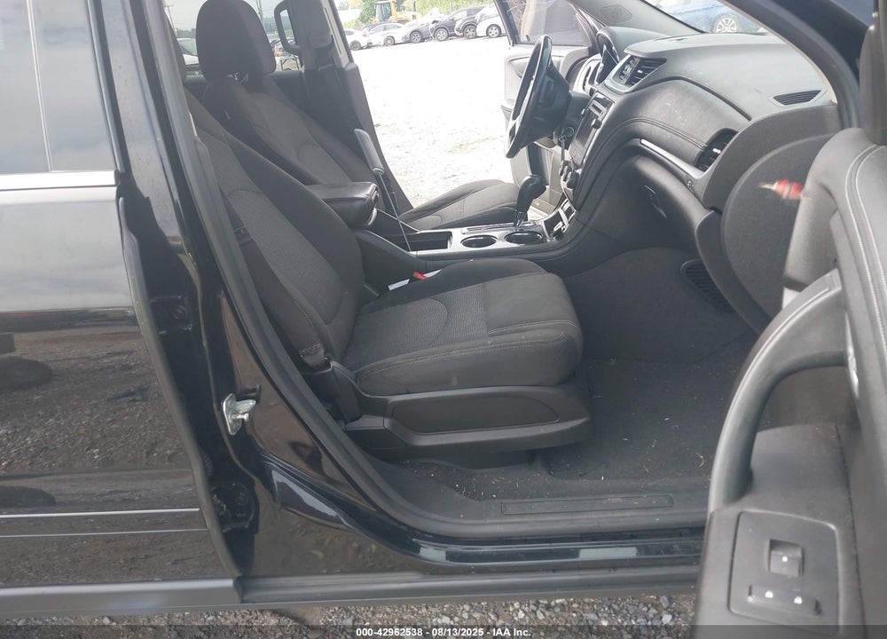 2017 CHEVROLET TRAVERSE VIN: 1GNKVGKD6HJ236541
