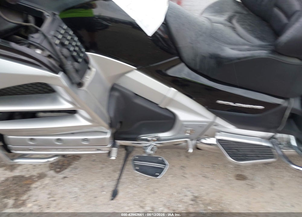 2012 HONDA GL1800 VIN: JH2SC68G9CK000423