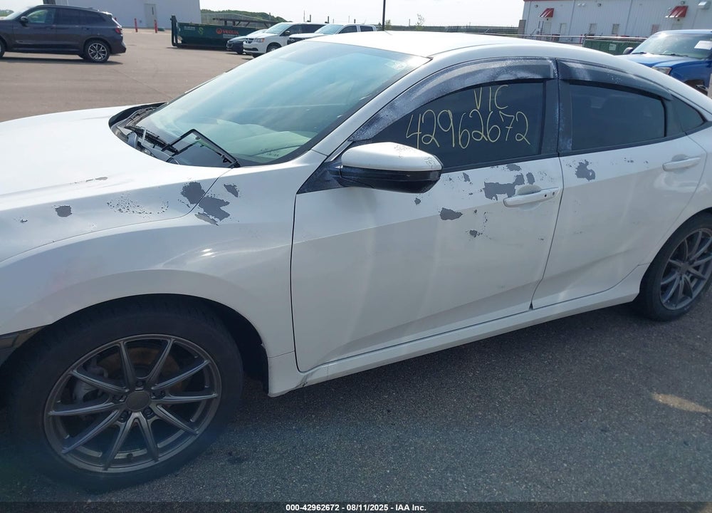 2020 HONDA CIVIC VIN: 2HGFC2F89LH518300