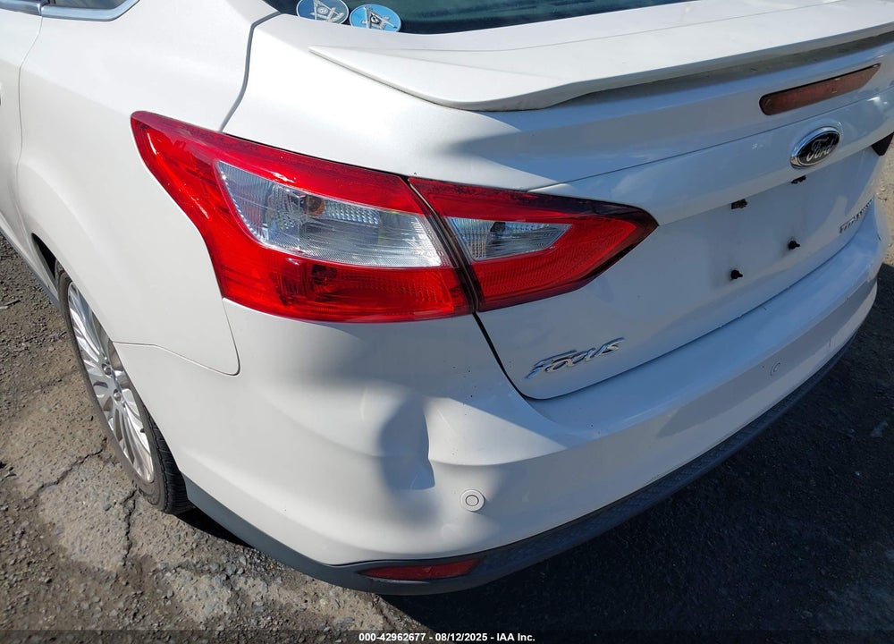 2012 FORD FOCUS VIN: 1FAHP3J26CL318858