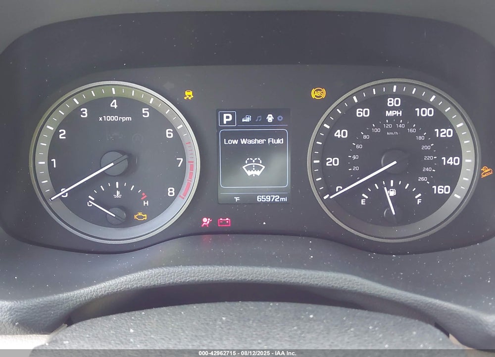 2017 HYUNDAI TUCSON VIN: KM8J33A20HU310033
