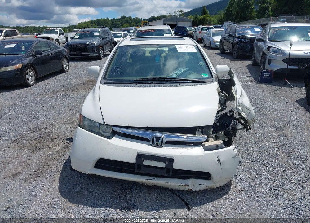2008 HONDA CIVIC VIN: 1HGFA16808L098680