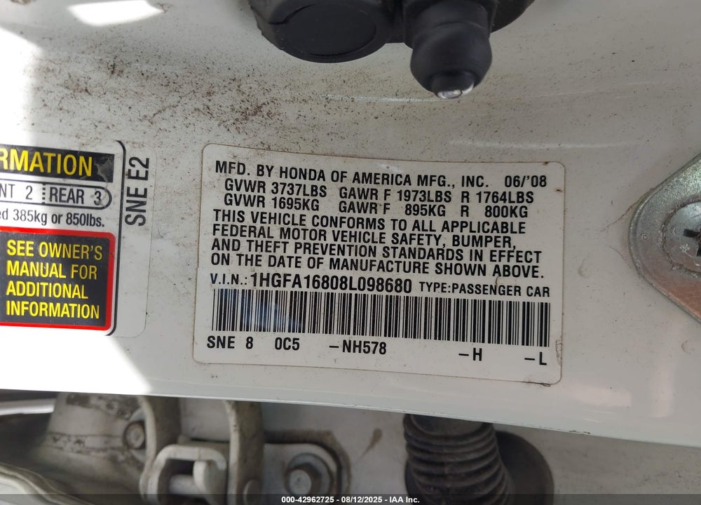 2008 HONDA CIVIC VIN: 1HGFA16808L098680