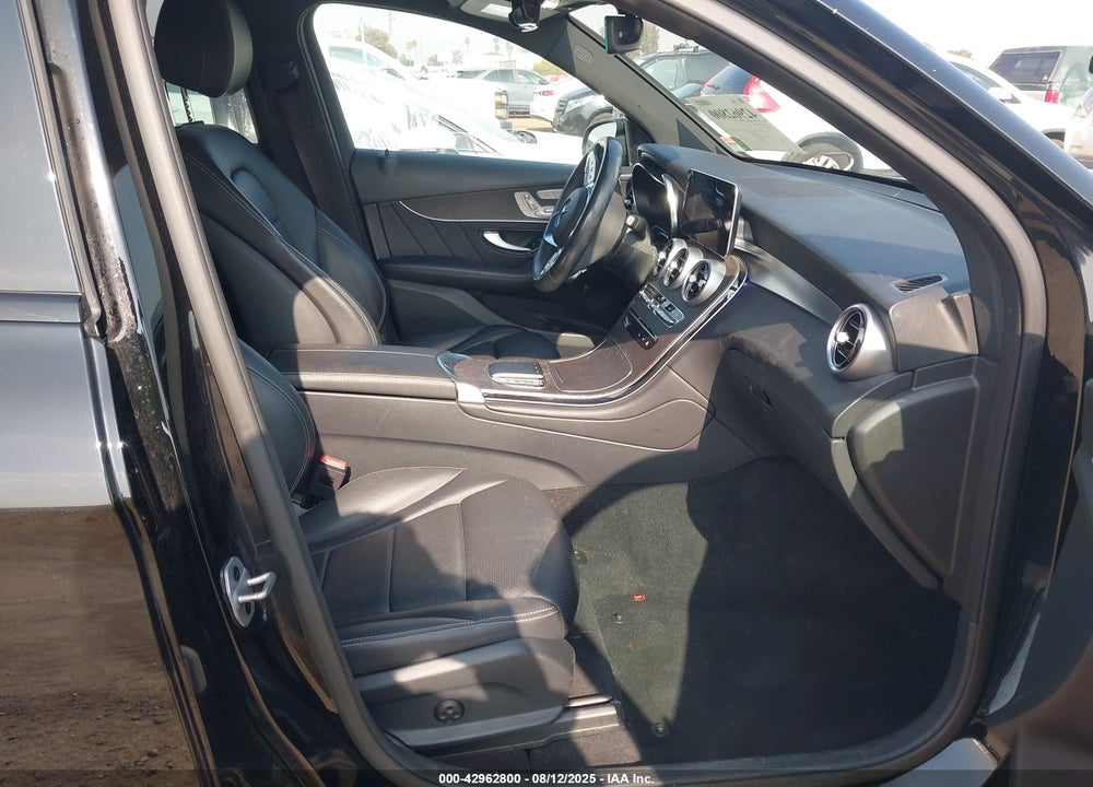 2022 MERCEDES-BENZ GLC 300 VIN: W1N0G8EB2NG062950