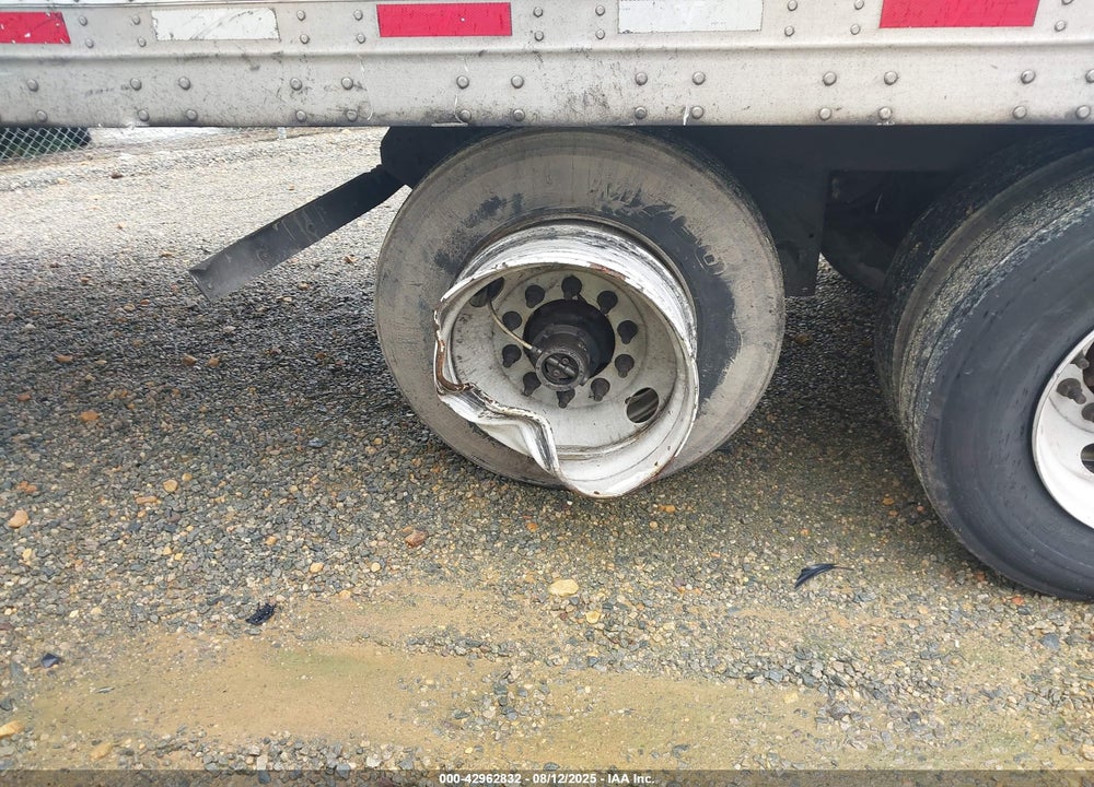 2021 VANGUARD NATIONAL TRAILER --- VIN: 5V8VA5324MM105584