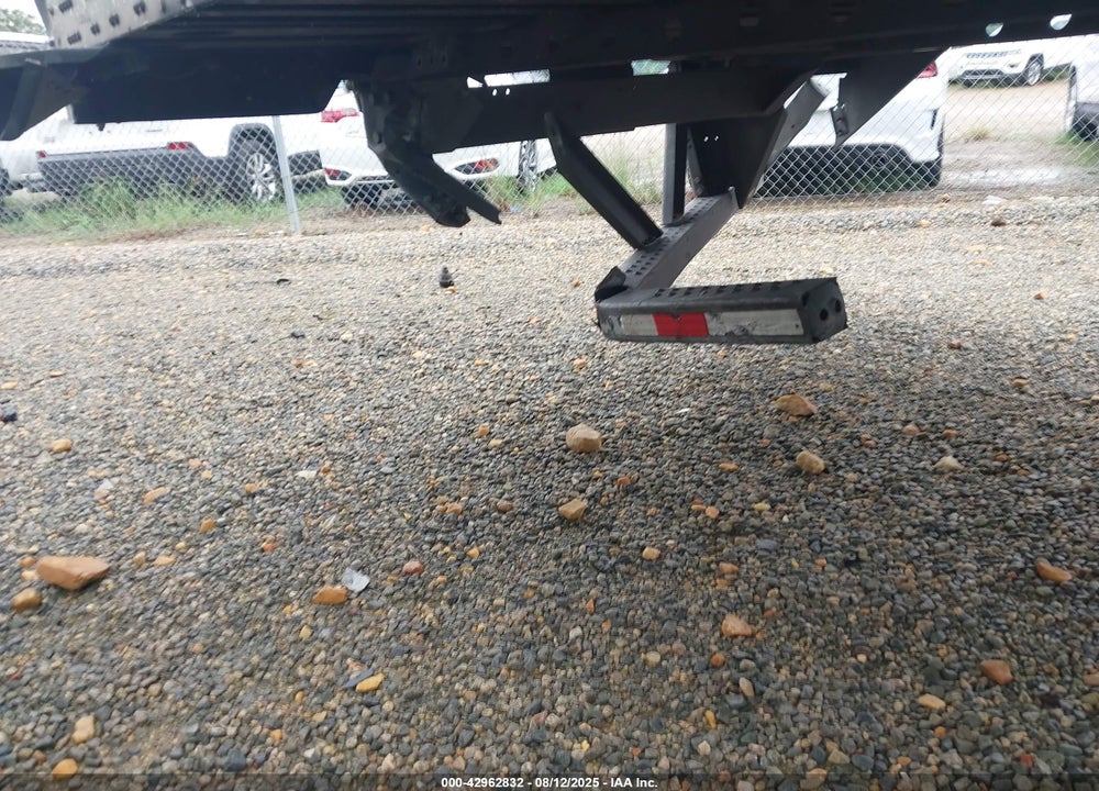 2021 VANGUARD NATIONAL TRAILER --- VIN: 5V8VA5324MM105584