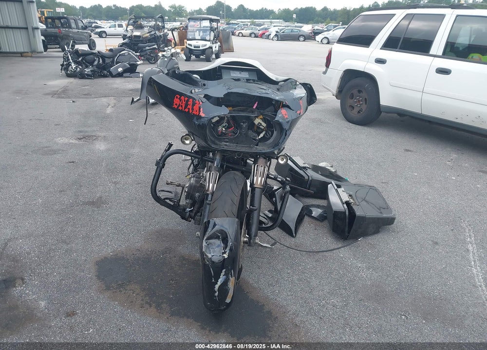 2012 HARLEY-DAVIDSON FLTRX ROAD GLIDE CUSTOM VIN: 1HD1KHM1XCB673997