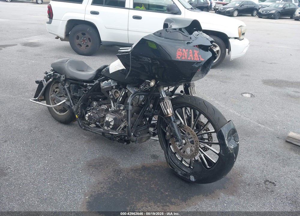 2012 HARLEY-DAVIDSON FLTRX ROAD GLIDE CUSTOM VIN: 1HD1KHM1XCB673997