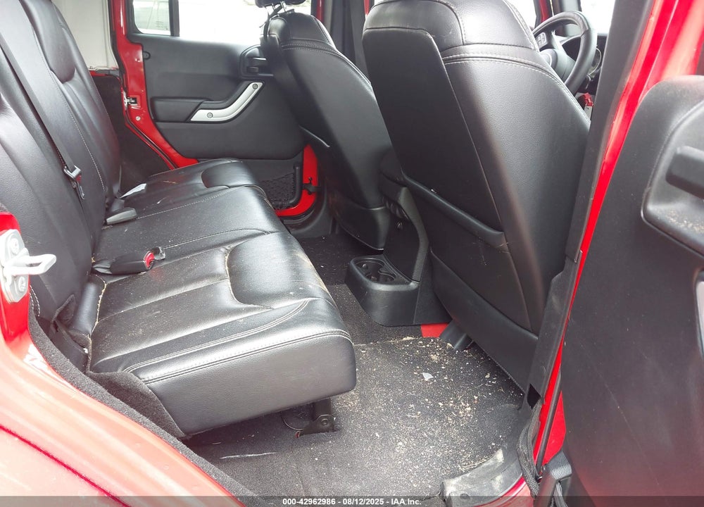 2015 JEEP WRANGLER UNLIMITED SAHARA VIN: 1C4BJWEG3FL508890